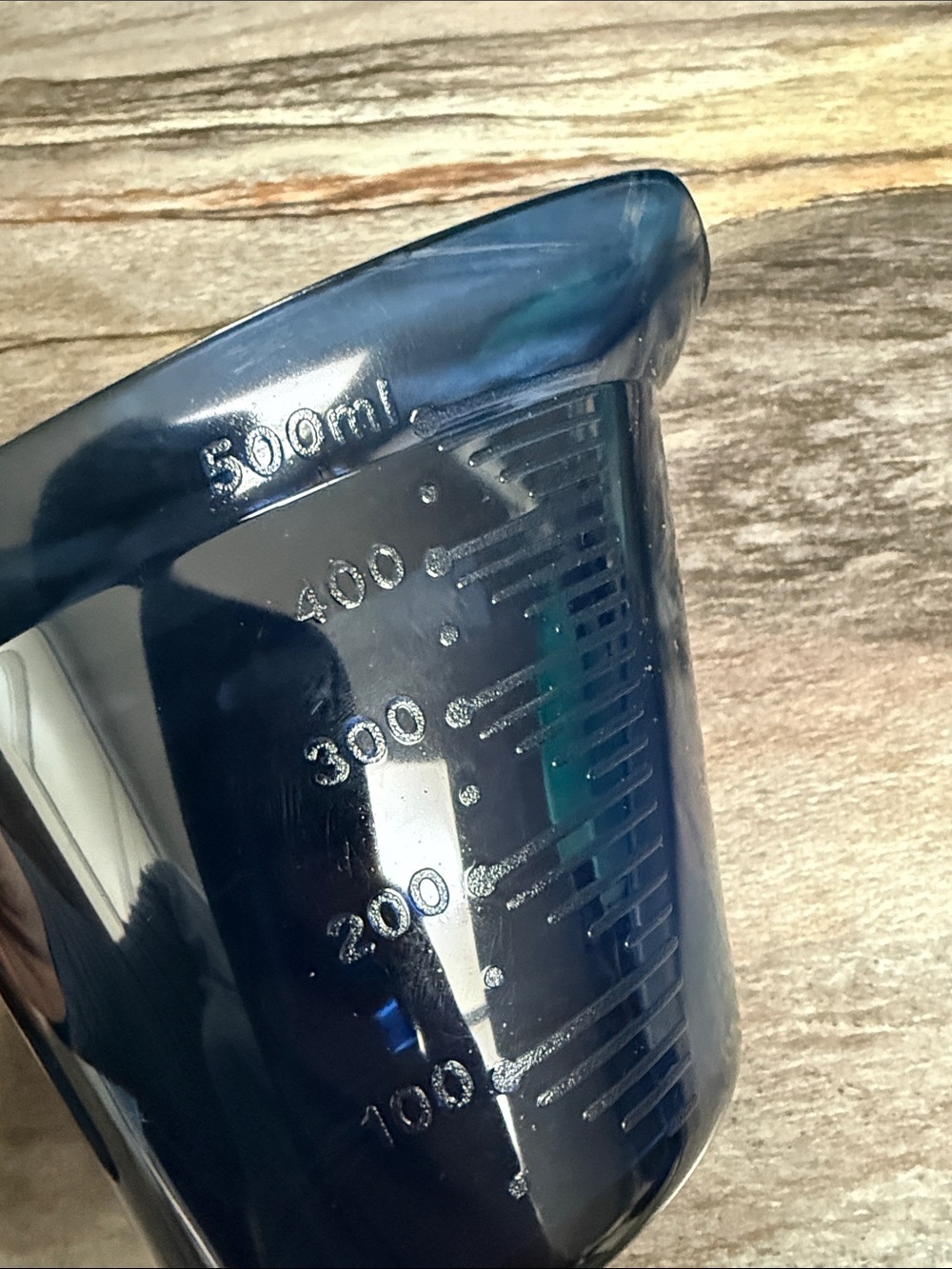 Tupperware Measuring Cup - Picture 5 of 7